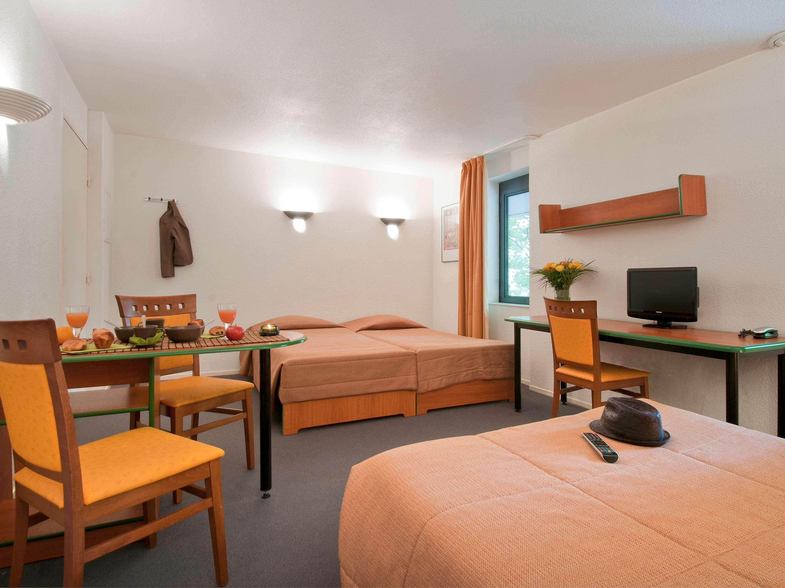 Aparthotel Adagio Access La Defense - Leonard De Vinci Courbevoie Ngoại thất bức ảnh