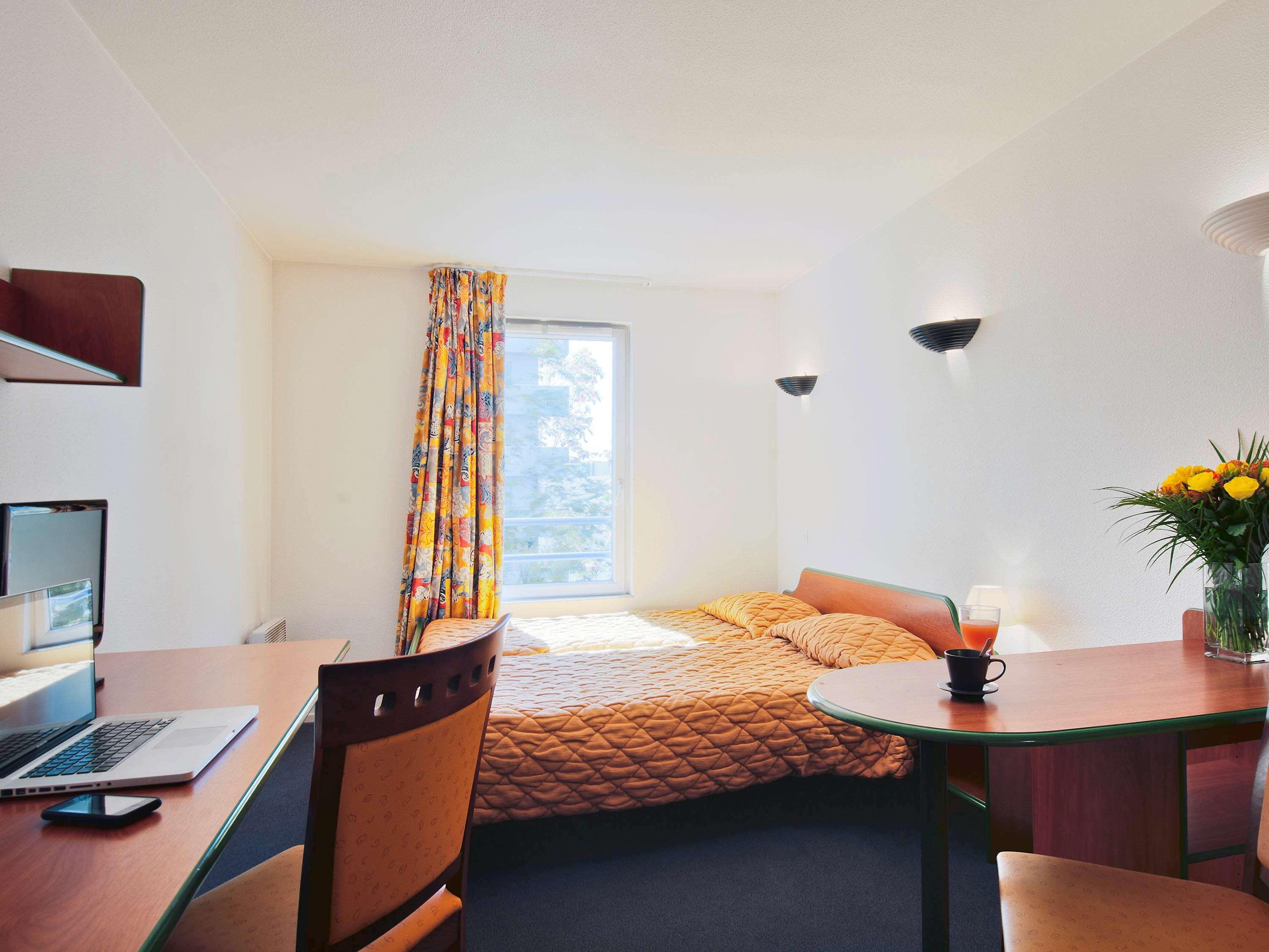 Aparthotel Adagio Access La Defense - Leonard De Vinci Courbevoie Ngoại thất bức ảnh