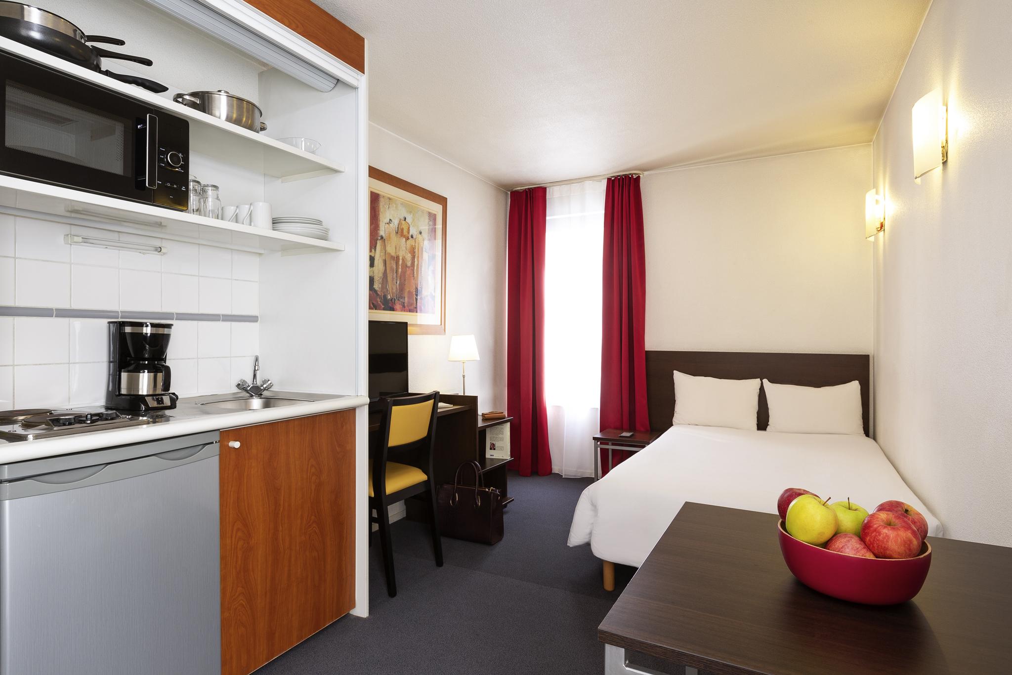 Aparthotel Adagio Access La Defense - Leonard De Vinci Courbevoie Ngoại thất bức ảnh